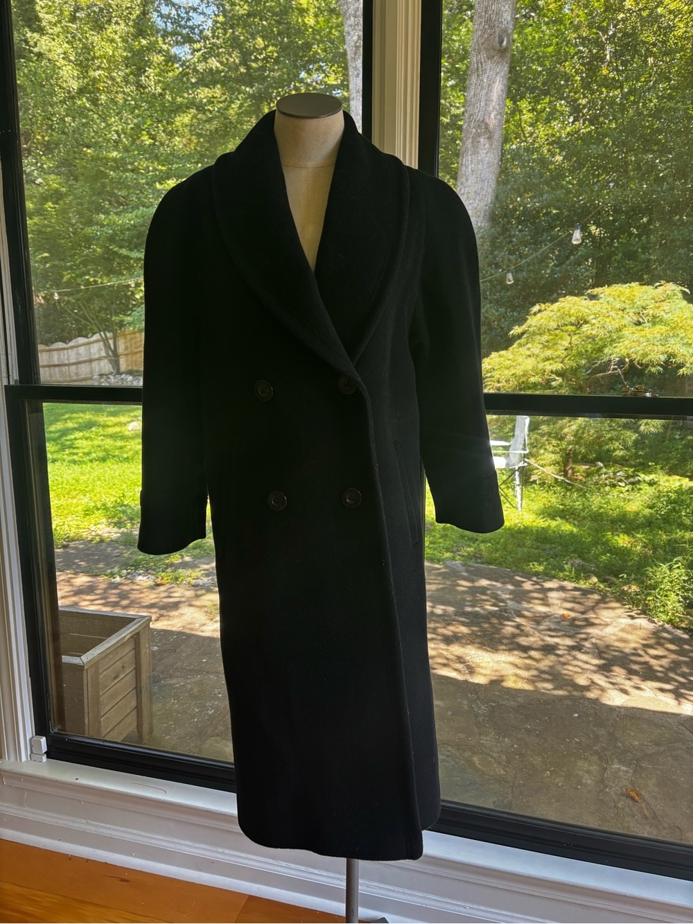 Vintage John Weitz 100% Wool Black Coat